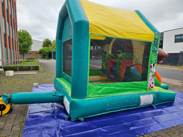 Hüpfburg Safari